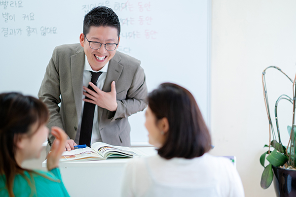 もっと話す機会がほしい方は会話中心コース